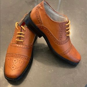 NWOT Joseph Allen Boys' Dress Shoes